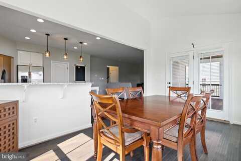 135 SKIPPER DRIVE, LAKE FREDERICK, VA 22630
