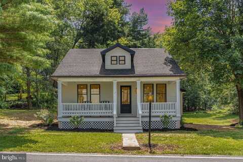 17 W WINDING HILL ROAD, MECHANICSBURG, PA 17055