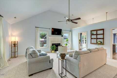 105 W Franklin Street, Youngsville, NC 27596