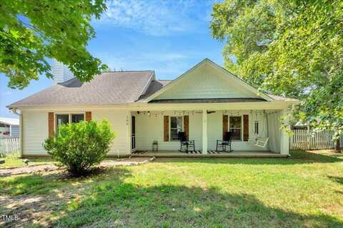 105 W Franklin Street, Youngsville, NC 27596