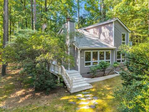 100 Pebble Court, Chapel Hill, NC 27516