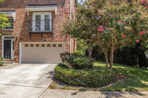 300 Christine Court, Chapel Hill, NC 27516