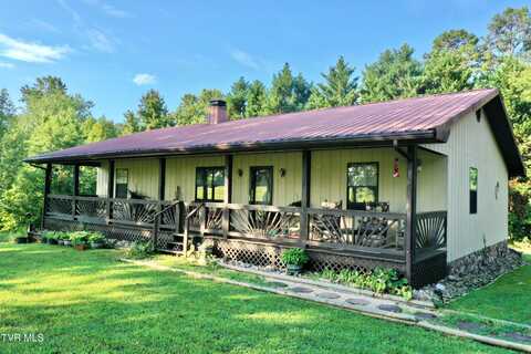 252 Slaton Farm Road, Dandridge, TN 37725