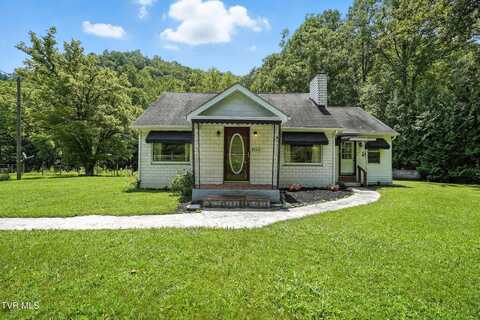 7742 South Fork Rd., Pound, VA 24279