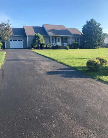 150 DIXIE VILLAGE LANE, PARIS, TN 38242