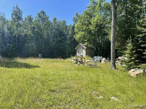 14345 Nahma Shores Dr, Nahma, MI 49864