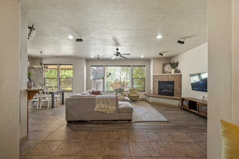 191 W 685 S, Ivins, UT 84738