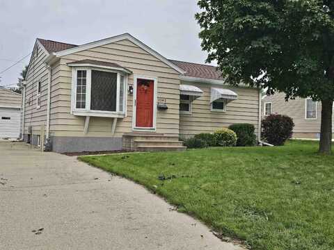 1145 E Ridgeway Avenue, Waterloo, IA 50702