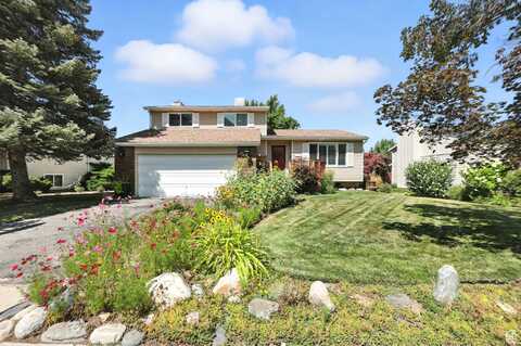 7078 S SAGEBRUSH, Cottonwood Heights, UT 84121