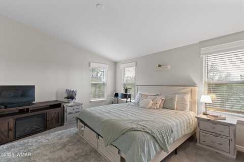 65 County Road 3199, Vernon, AZ 85940