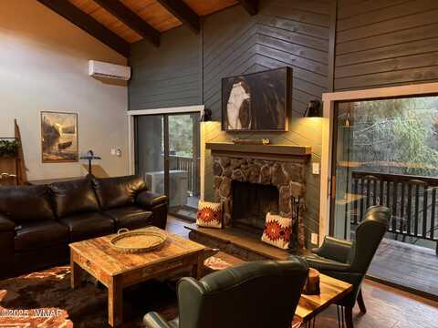 2947 Sportsman Circle, Pinetop, AZ 85935