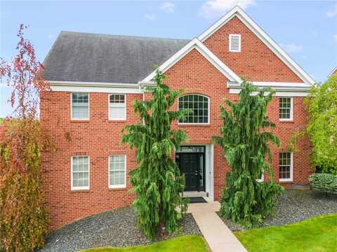 111 Singletree Dr, Peters Township, PA 15367