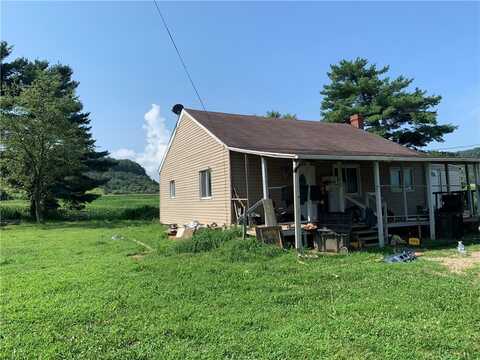 2861 State Route 156, Apollo, PA 15686