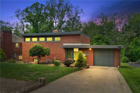 1314 Arrowood Drive, Mt Lebanon, PA 15243