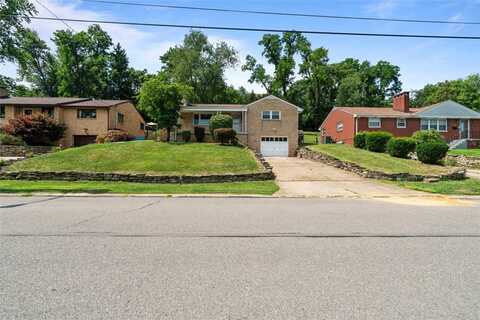 635 Alpine Dr, Canonsburg, PA 15317