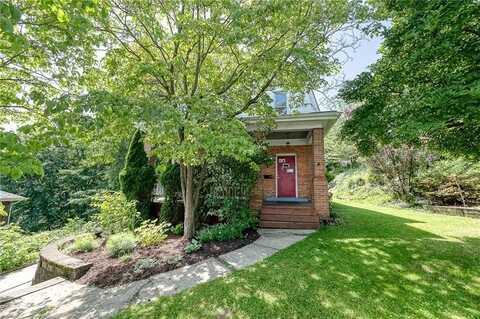 7222 Whipple St, Swissvale, PA 15218