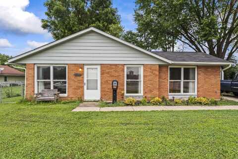 1215 W Lake Avenue, New Carlisle, OH 45344
