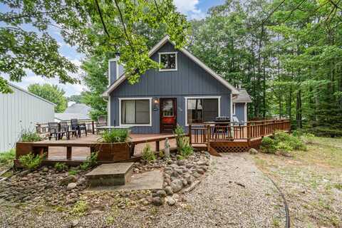 410 Peach Road, Roscommon, MI 48653