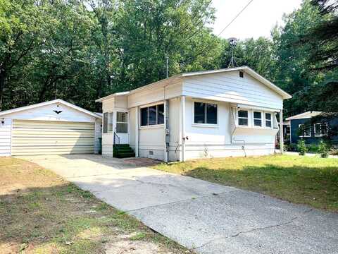 436 Ridgeview Drive, Prudenville, MI 48651