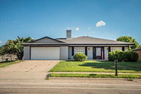 6303 SANDIE Drive, Amarillo, TX 79109