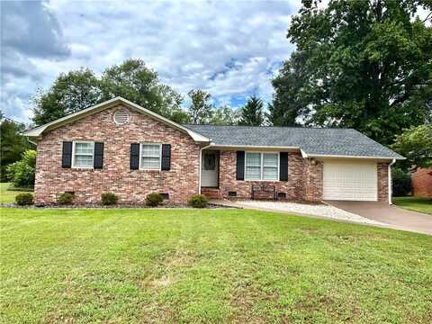 19 Owens Road, Taylors, SC 29687