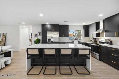 3319 E CAMPO BELLO Drive, Phoenix, AZ 85032