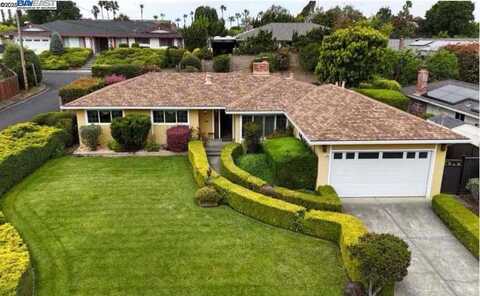 25631 Paul Ct, Hayward, CA 94541