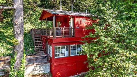 15704 Old River Road, Guerneville, CA 95446