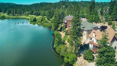 781 Brentwood Drive, Lake Arrowhead, CA 92352