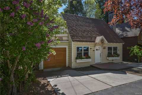 381 Maple Drive, Lake Arrowhead, CA 92352