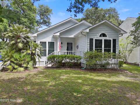 120 SE 2nd Street, Oak Island, NC 28465
