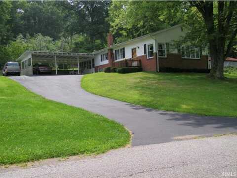 1634 E Calvertville Road, Bloomfield, IN 47424
