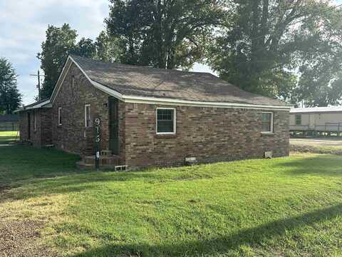 915 W Union Ave, Wynne, AR 72396