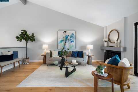 1541 Moraga way, Moraga, CA 94556