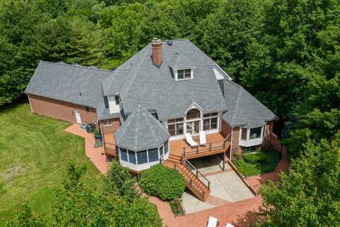 8290 Dustin Road, Galena, OH 43021