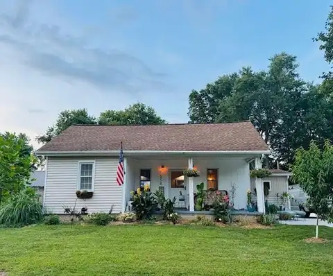 858 Main Street, Groveport, OH 43125
