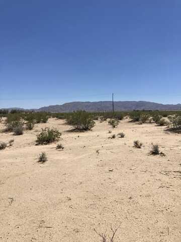 72720 Sunny Sands Drive, 29 Palms, CA 92277