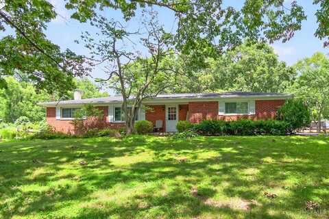 1382 Ridgecrest Drive, Maumee, OH 45150