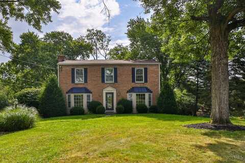 8816 Falmouth Drive, Springfield, OH 45231