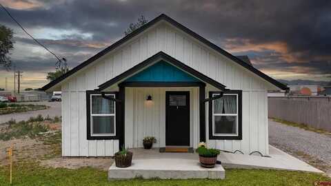 85 Colorado Avenue, Montrose, CO 81401