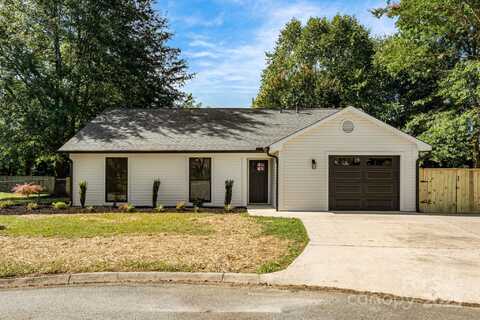64 Southchase Drive, Fletcher, NC 28732
