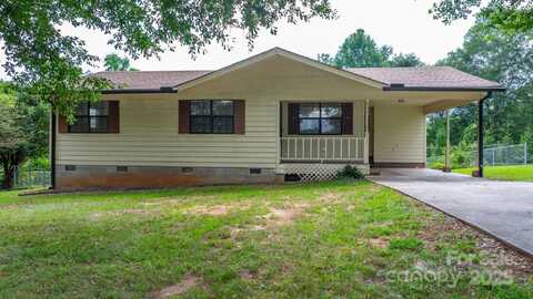 2124 27th Avenue Drive NE, Hickory, NC 28601