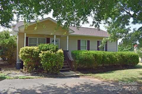 3603 Ritchie Road, Lincolnton, NC 28092