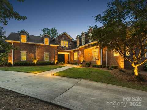 4050 Muirfield Drive, Cherryville, NC 28021