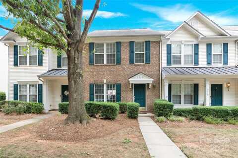 7117 Flying Scotsman Drive, Charlotte, NC 28213