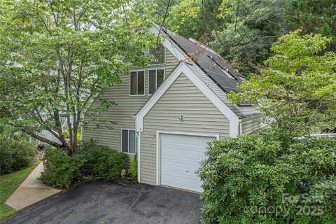 2 Stuart Circle, Asheville, NC 28804