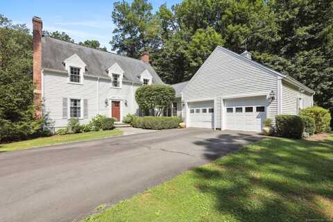 29 Harvey Road, Ridgefield, CT 06877