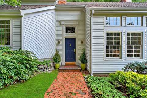 35 Poverty Hollow Road, Newtown, CT 06470