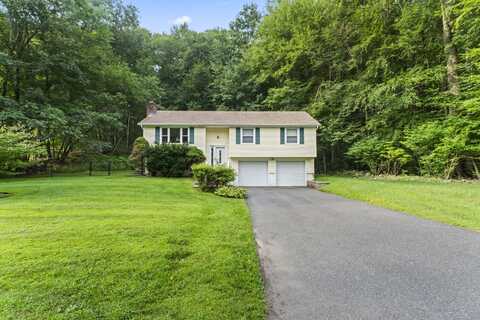 26 Appleblossom Lane, Newtown, CT 06470