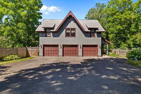 9 Ashby Street, Groton, CT 06355